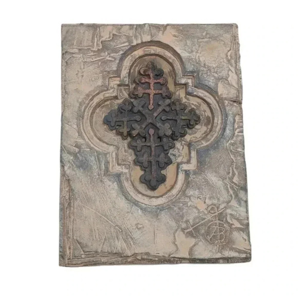 Sharon Skelton Interiors Casey Bottony Cross Catholic Latin Gothic Art Plaster - Picture 1 of 10